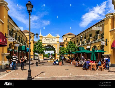 fidenza village outlet.